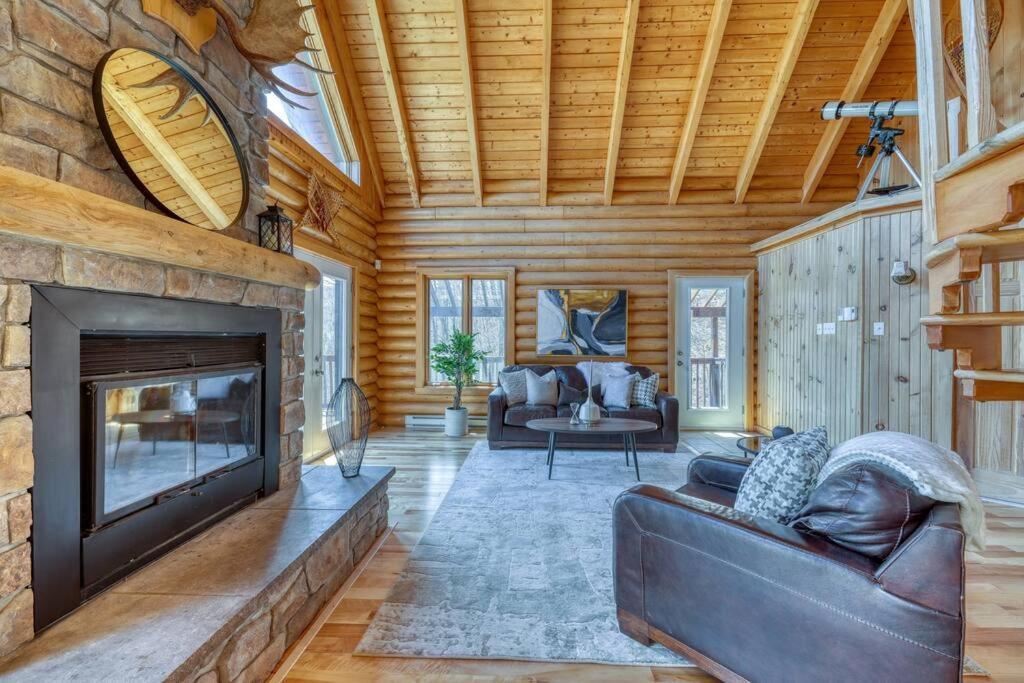 Le Courchevel Luxe Chalet - Private Pool - Jacuzzi - Ski Saint Adolphe D'Howard 外观 照片