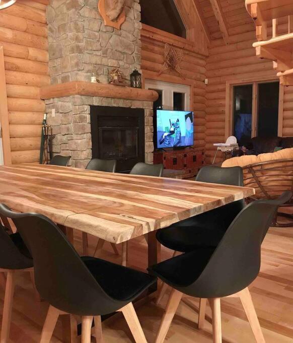 Le Courchevel Luxe Chalet - Private Pool - Jacuzzi - Ski Saint Adolphe D'Howard 外观 照片